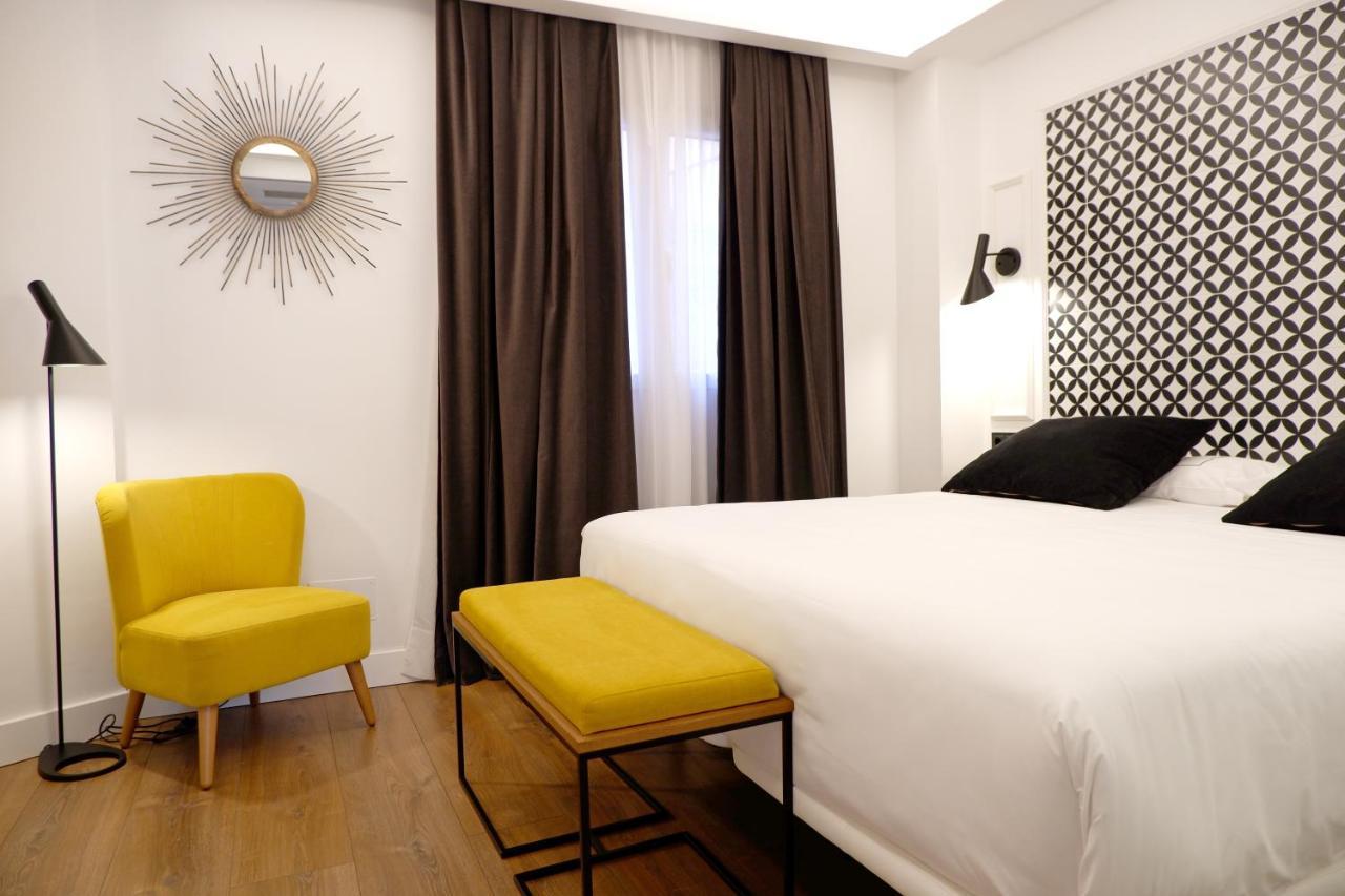 Hotel Colon Plaza バリャドリド エクステリア 写真