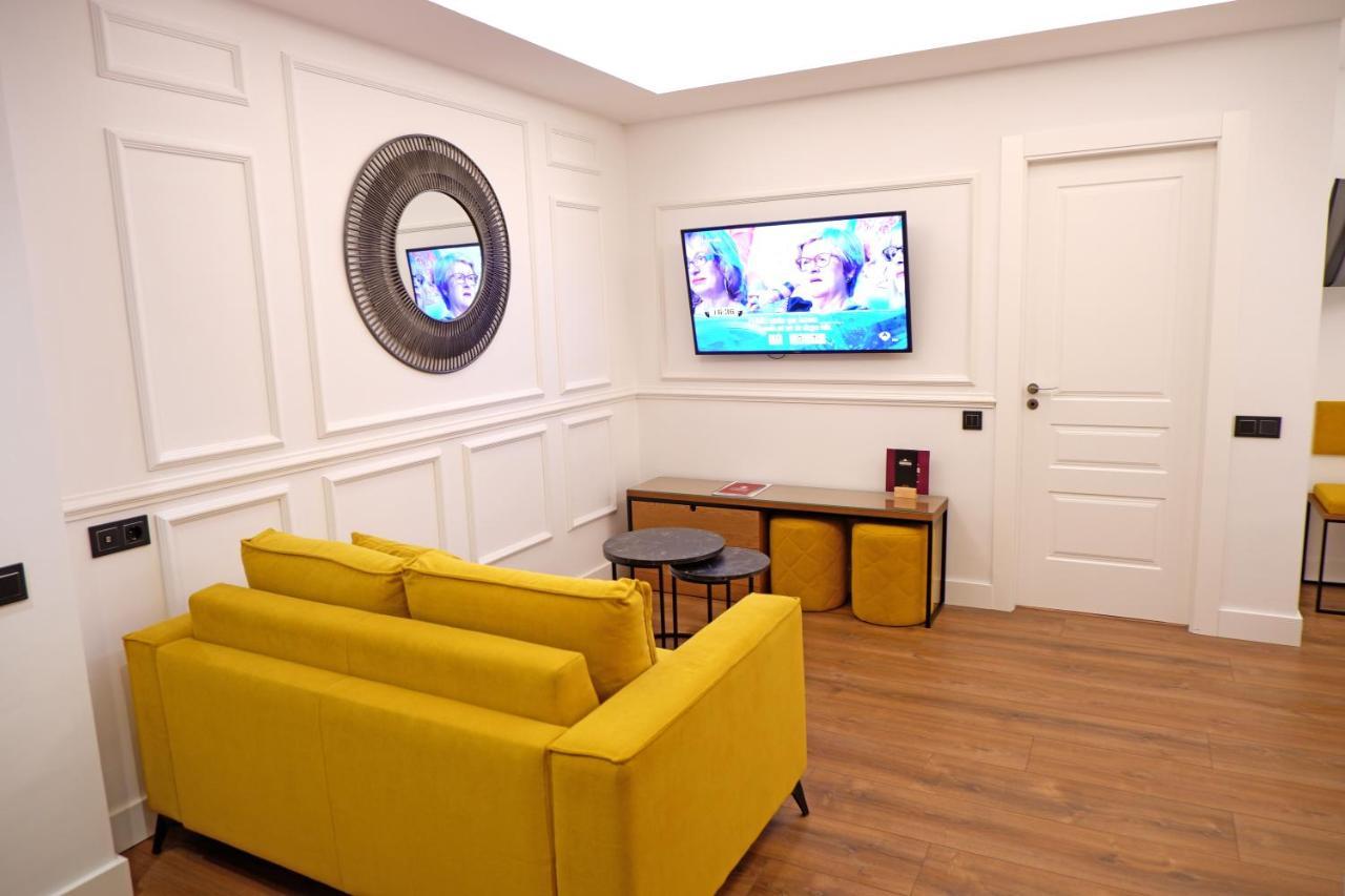 Hotel Colon Plaza バリャドリド エクステリア 写真