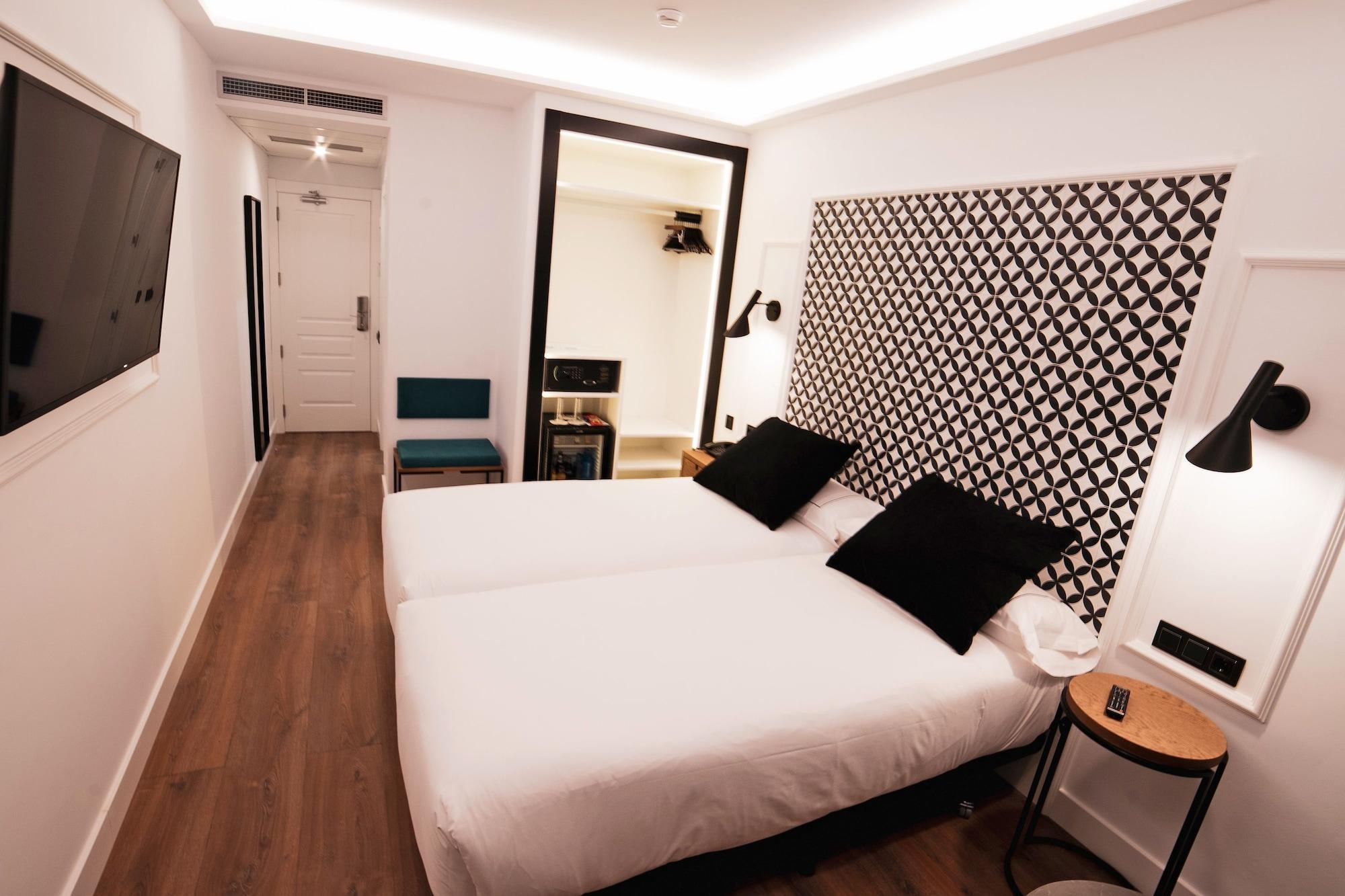 Hotel Colon Plaza バリャドリド エクステリア 写真